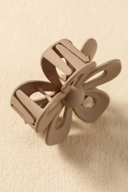 Camel Sweet Hollowed Flower Shape Claw Clip