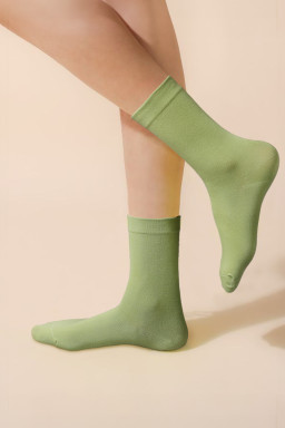 Grass Green Solid Crew Socks