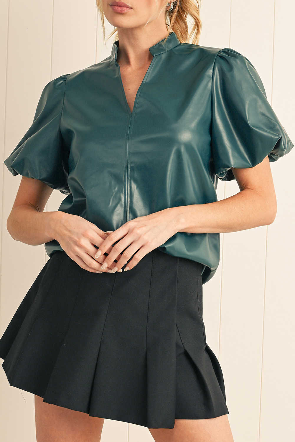 Sea Green Solid Color V-Neck Puff Sleeve Blouse