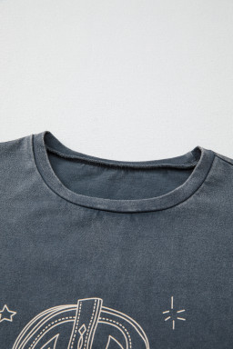 High-rise Vintage Cowboy Boots Floral Graphic Tee