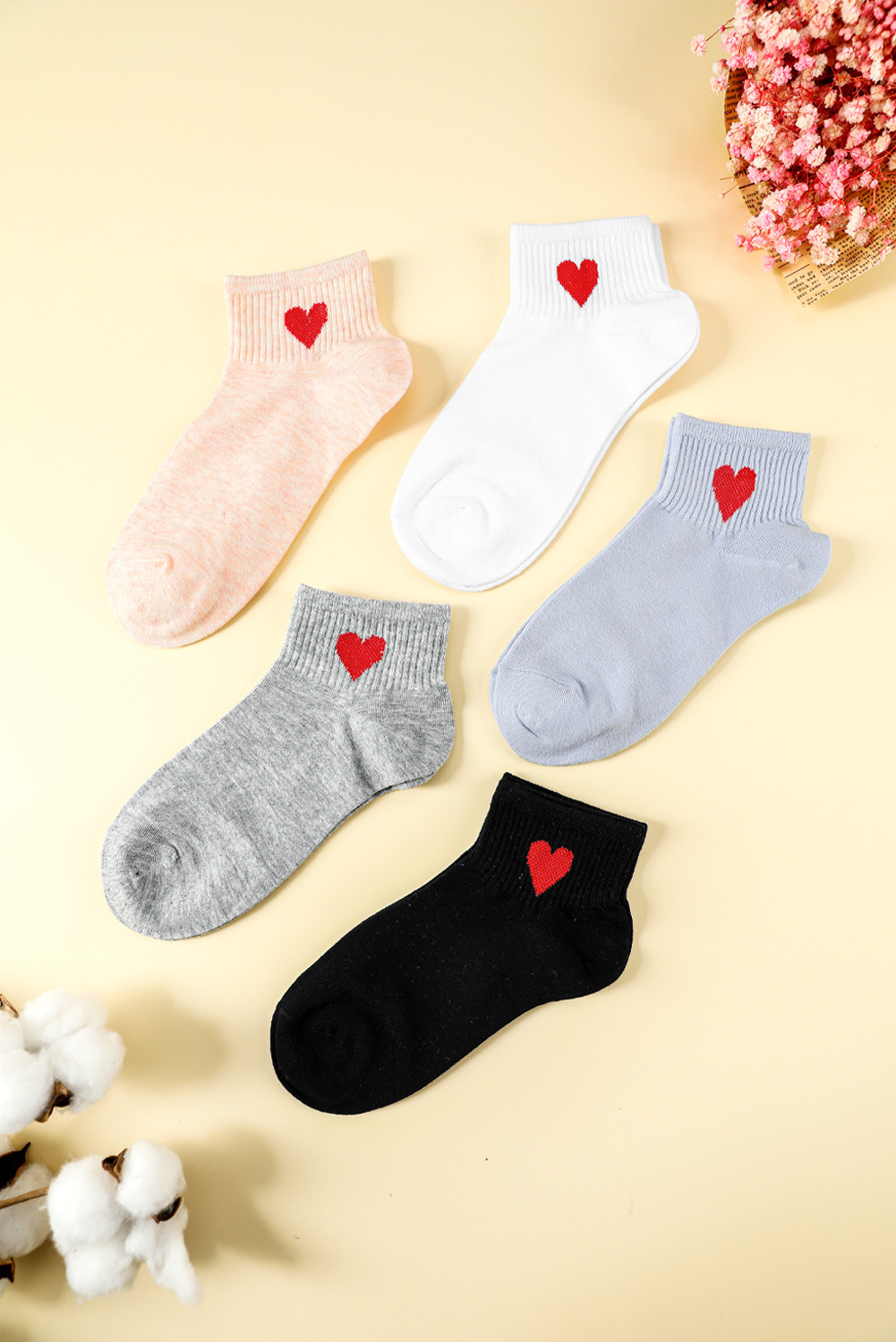 Light Grey 5 Pairs/Set Heart Pattern Accent Ribbed Edge Ankle Socks