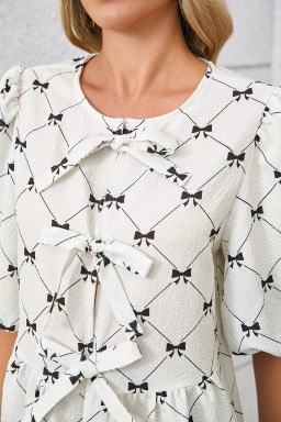 White Checkered Bow Print Knot Front Puff Sleeve Blouse