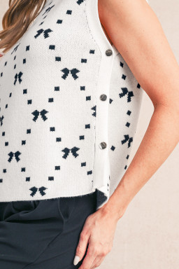White Bow Pattern Buttoned Side Knit Top