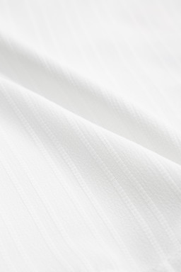 White Crochet Floral Notch V Neck Textured Blouse