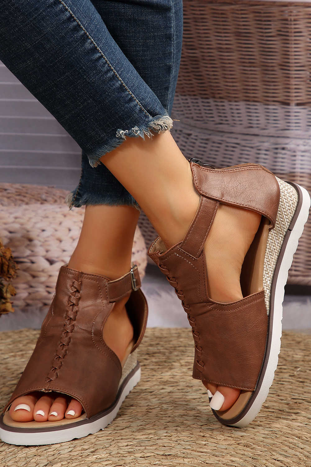 PU Cutout Buckle Strap Platform Slides Shoes