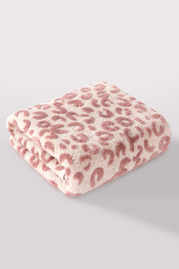 Pink Leopard Print Plush Bath Towel