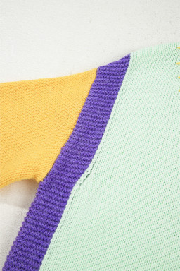 Green Stitched V Neck Colorblock Knitted Drop Shoulder Sweater