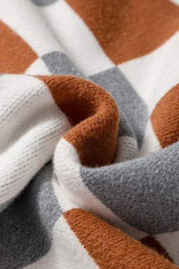 Brown Colorblock Checkered Drop Sleeve Plus Size Sweater