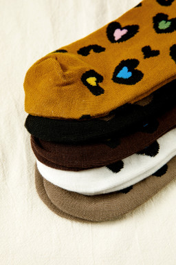 Bristol Black 5 Pairs Ribbed Trim Heart Leopard Print Socks