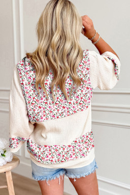 Red Floral Print Crinkle Patchwork Henley Blouse