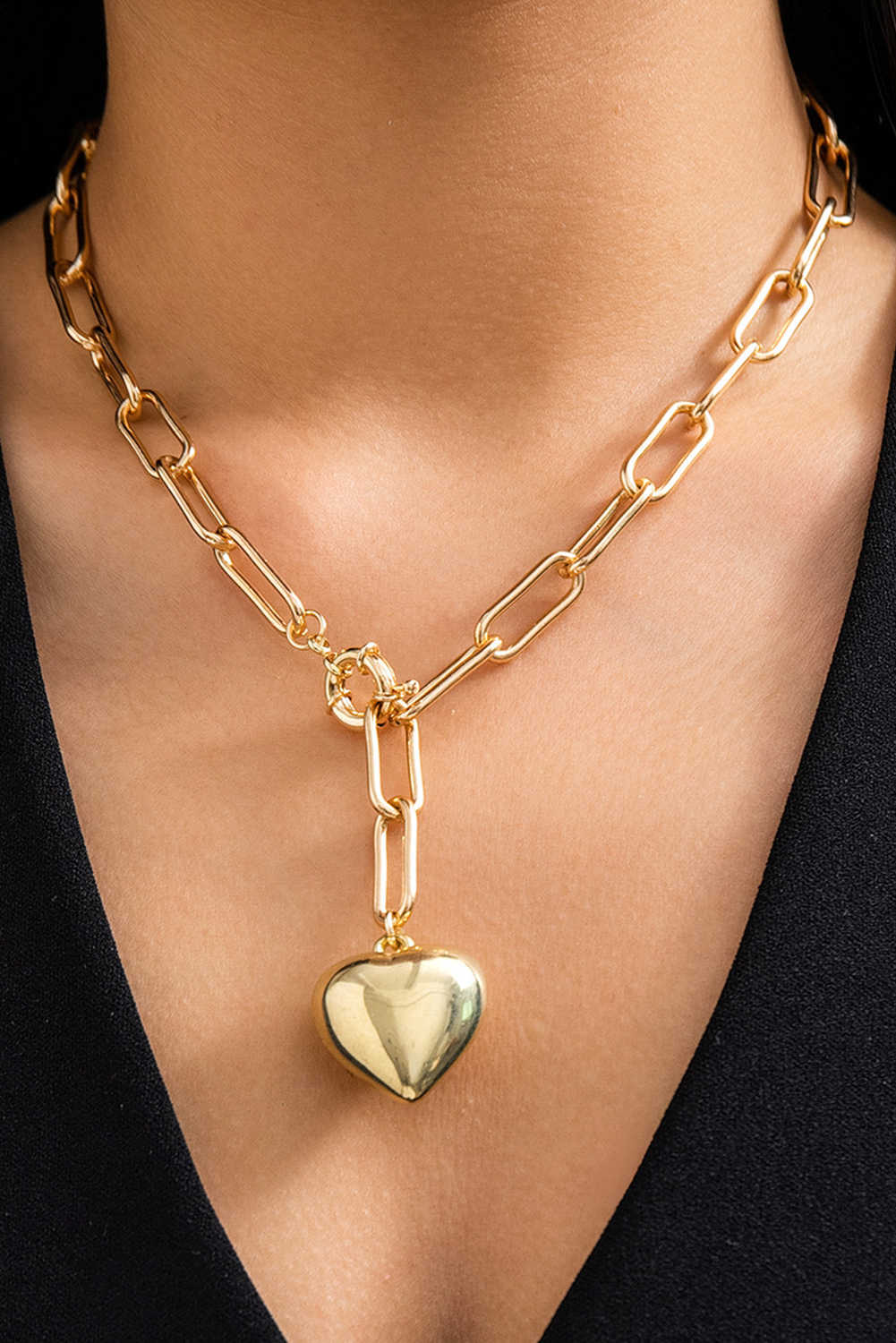 Gold Heart Pendant Chunky Chain Necklace