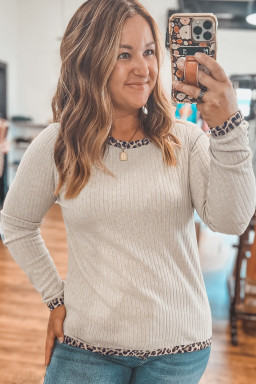 Parchment Ribbed Contrast Leopard Edge Round Neck Plus Size Top