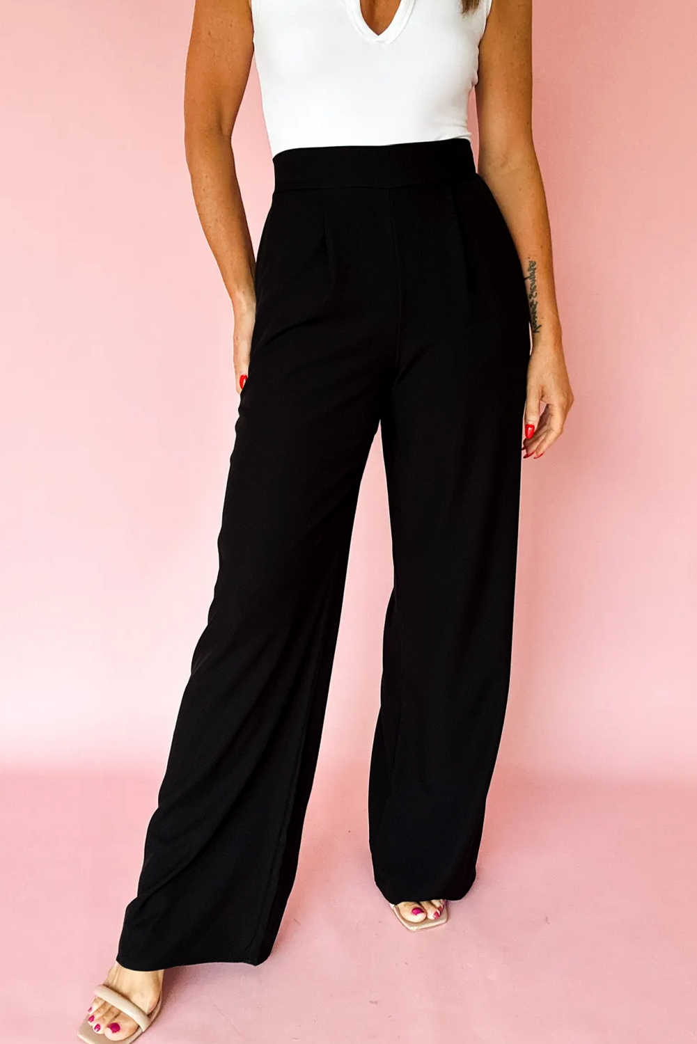 Black Pleated Detail Pull On Pants