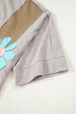 Green Flower Patched Exposed Seam 3/4 Sleeve top