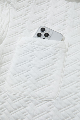 White Textured Pocketed Collared V Neck Pullover Sweatshirt