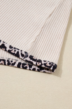 Parchment Ribbed Contrast Leopard Edge Round Neck Plus Size Top