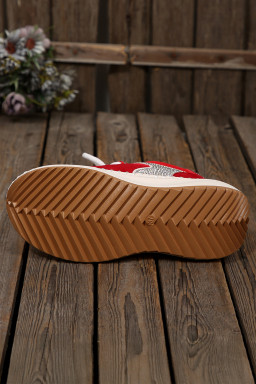 Fiery Red Rhinestone PU Leather Platform Casual Sneakers