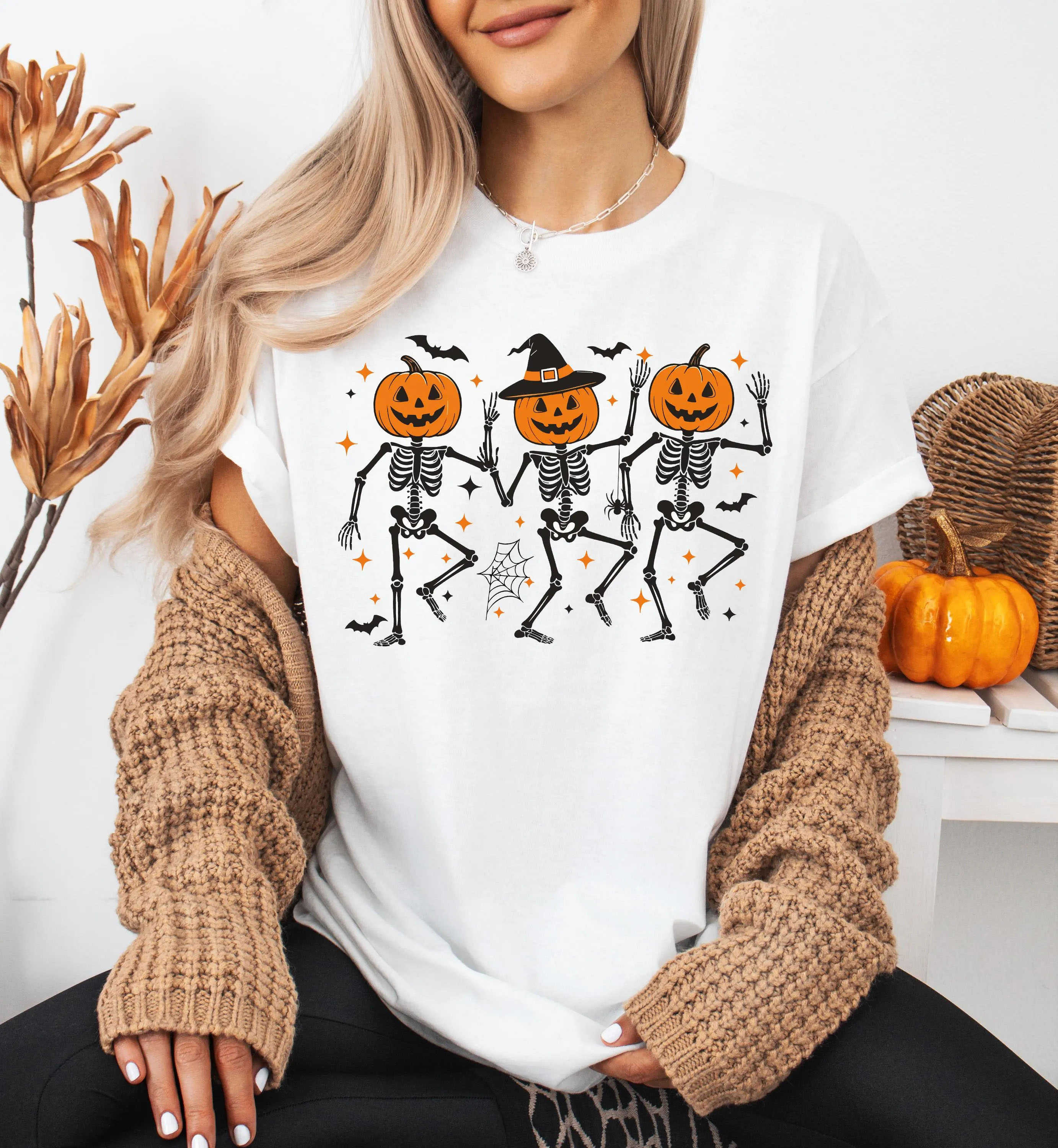 White Halloween Pumpkin Skeleton Graphic Heat Transfer Printing Cotton Blend Tee