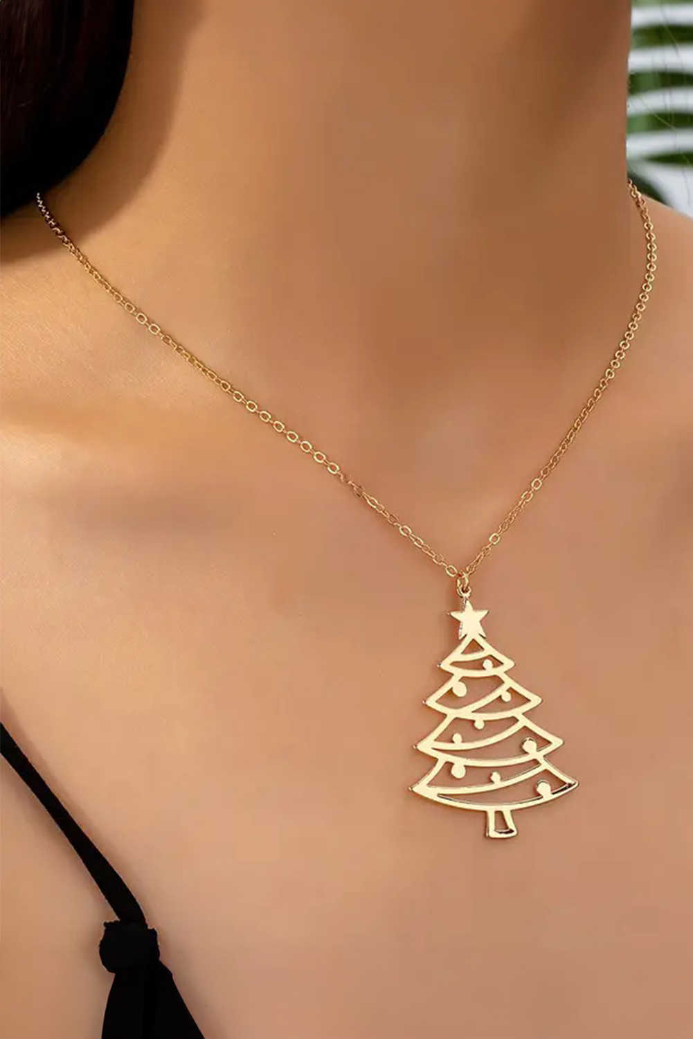 Gold Hollow Out Christmas Tree Pendant Chain Necklace