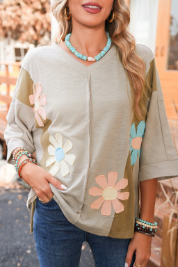 Green Flower Patched Exposed Seam 3/4 Sleeve top