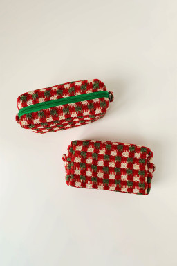 Racing Red Christmas Crochet Zipper Makeup Bag