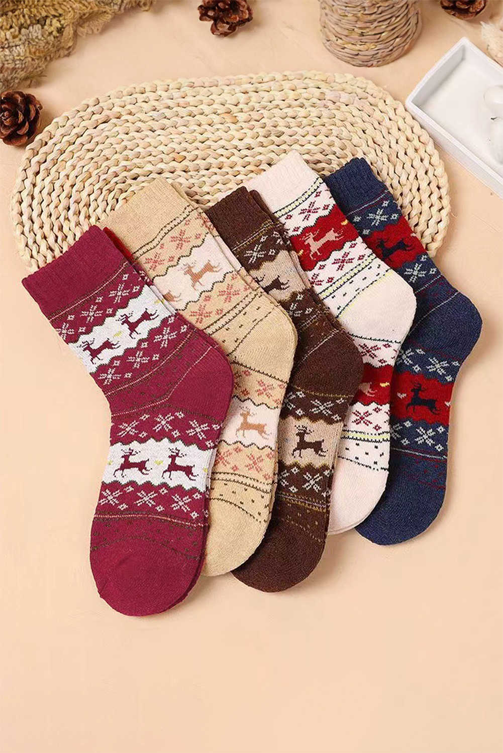 Parchment 5 Pairs Christmas Reindeer Print Socks Set