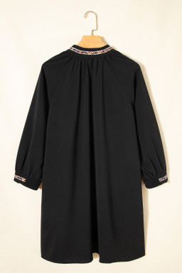 Black Contrast Trim V Neck Bracelet Sleeve Shift Mini Dress