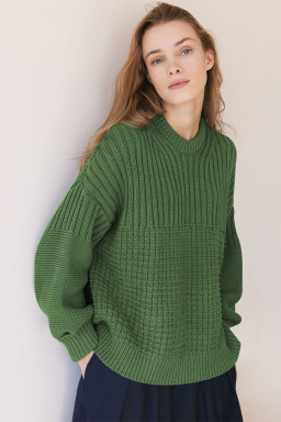 Vineyard Green Solid Color Mixed Textured Knitted Crew Neck Sweater