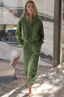 Vineyard Green Half Zip up Pullover Active Top and Joggers Set