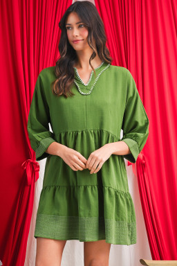 Jungle Green Contrast Stitched V Neck 3/4 Sleeve Swing Mini Dress