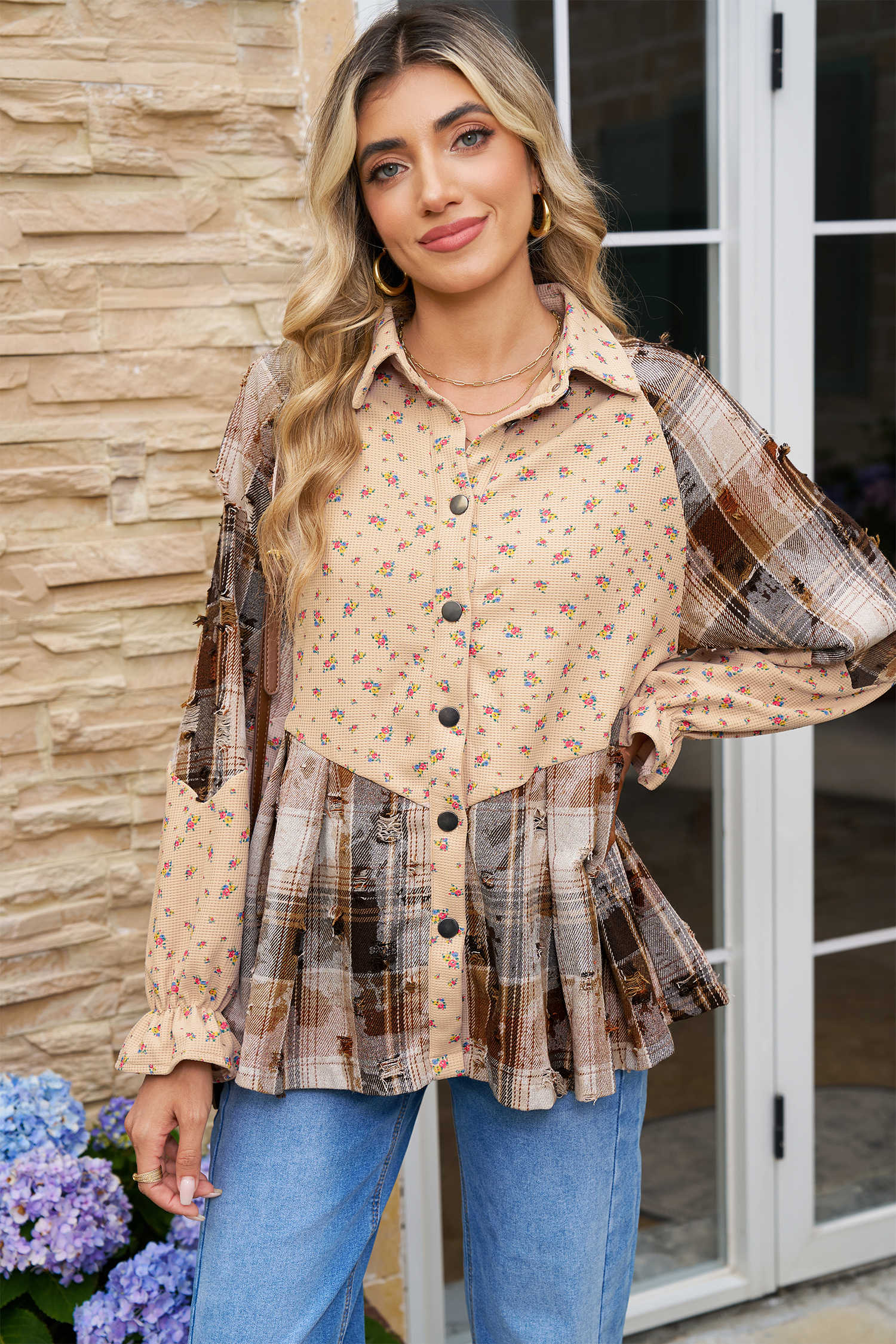 Jaqueta de punt desgastat de quadres florals amb patchwork de civada i gofres