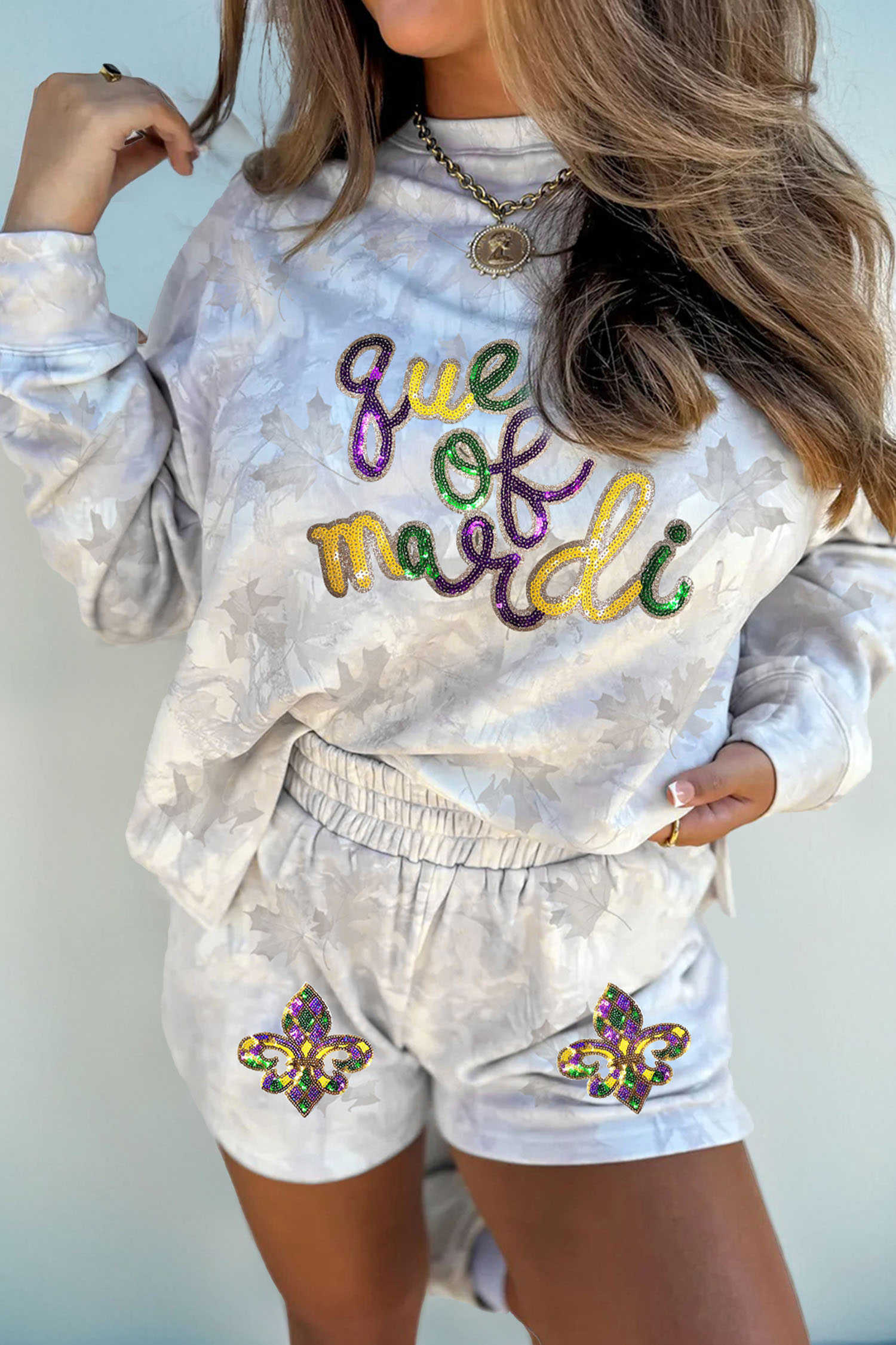 Conjunt de 2 pantalons curts amb estampat de bosc beix d'auró i lluentons de la reina del mardi