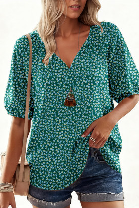 Top verd de màniga curta amb coll en V i estampes florals de Boho Chic