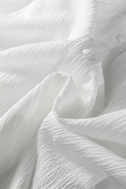 White Crinkled Texture Lantern Sleeve Button Down Loose Shirt