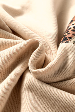 Parchment Leopard Trim Zipped Short Sleeve Casual Set