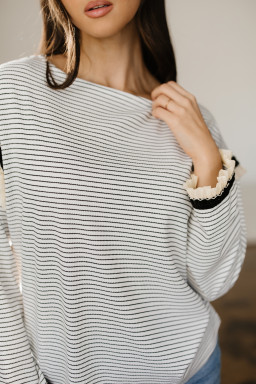White Stripe Contrasted Ruffle Trim Loose Long Sleeve Top