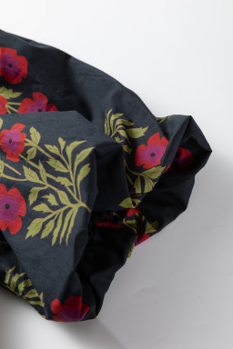 Black Floral Short Bubble Sleeve Contrast Slit Neckline Blouse