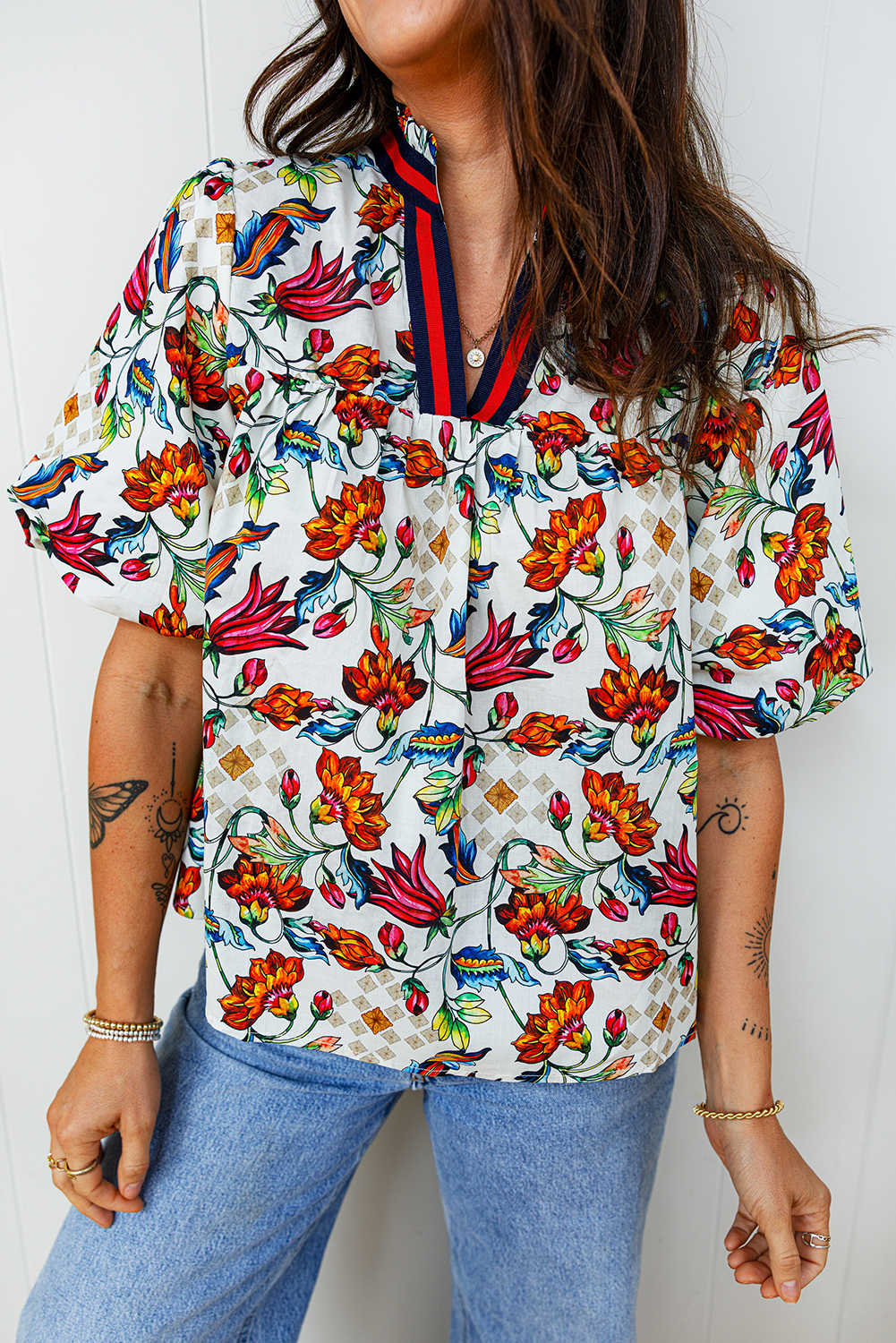 Multicolour Contrasted V Neckline Floral Puff Short Sleeve Blouse