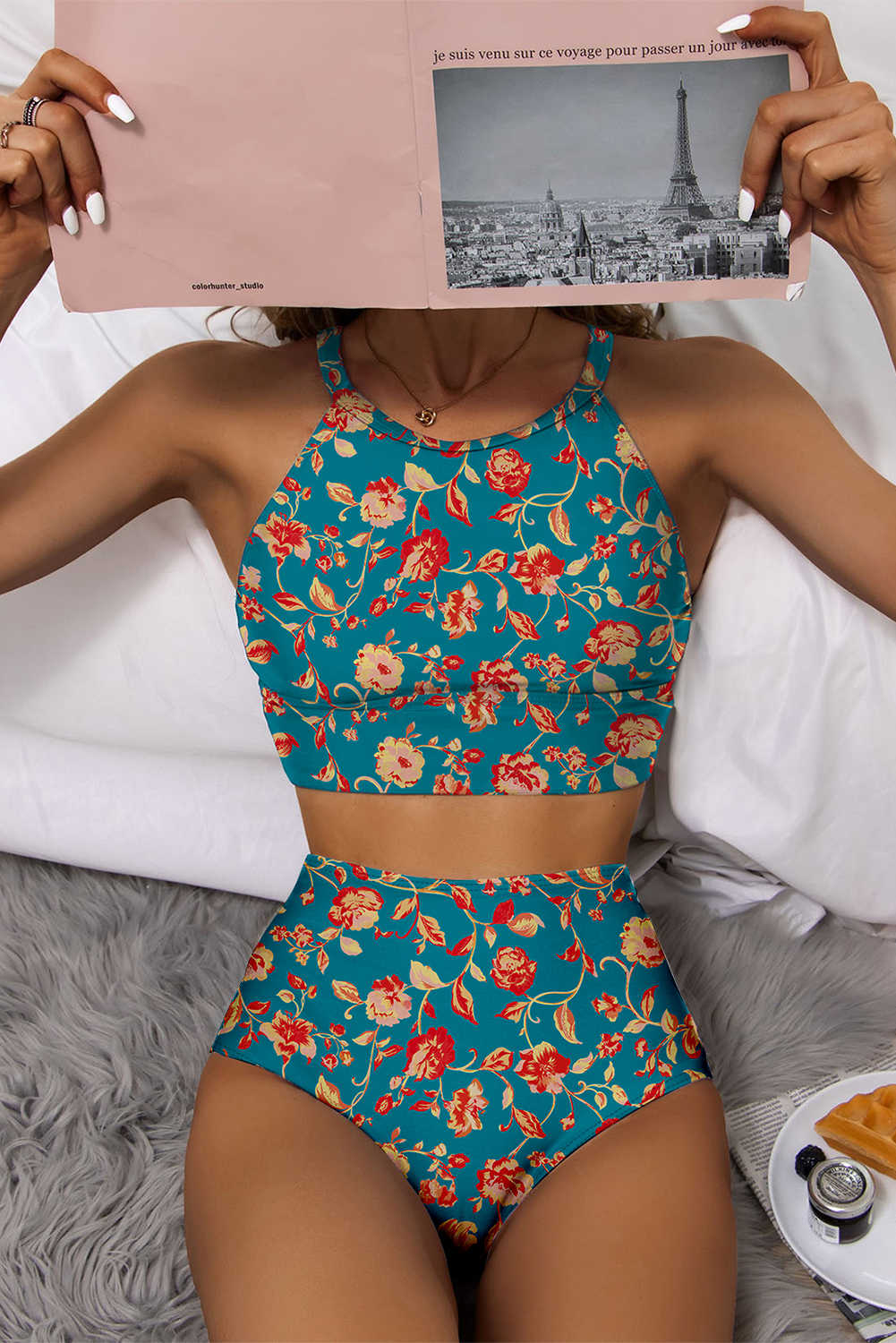 Banyador de bikini de cintura alta amb estampat de fulles tropicals blau