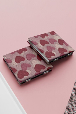 Light Pink Heart Printed Double-Sided Folding Portable Square Mini Mirror