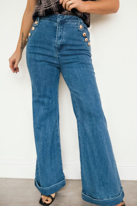 Texans Ashleigh blaus amb botons daurats i vores acampanades