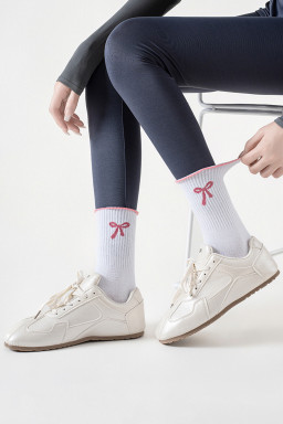 White Bow Print Non-Slip Ruffle Grip Socks