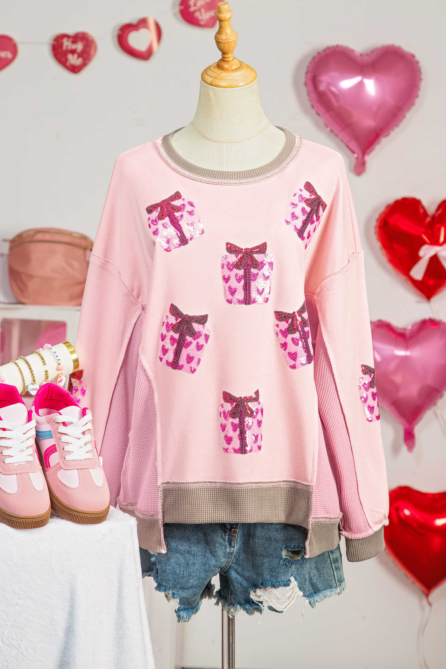 Light Pink Sequin Valentines Heart Gift Box Waffle Color Block Patchwork Sweatshirt