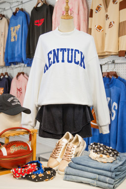 White Kentucky Graphic Mock Neck Reversible Sweatshirt