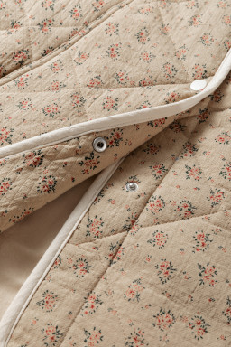 Khaki Floral Print Quilted Concealed Button Vest