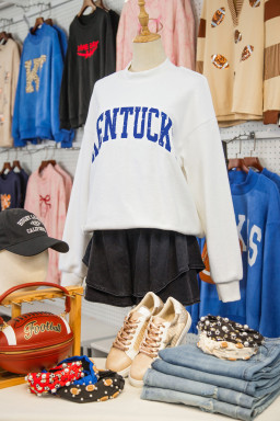 White Kentucky Graphic Mock Neck Reversible Sweatshirt