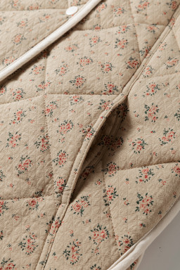 Khaki Floral Print Quilted Concealed Button Vest