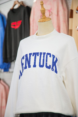 White Kentucky Graphic Mock Neck Reversible Sweatshirt