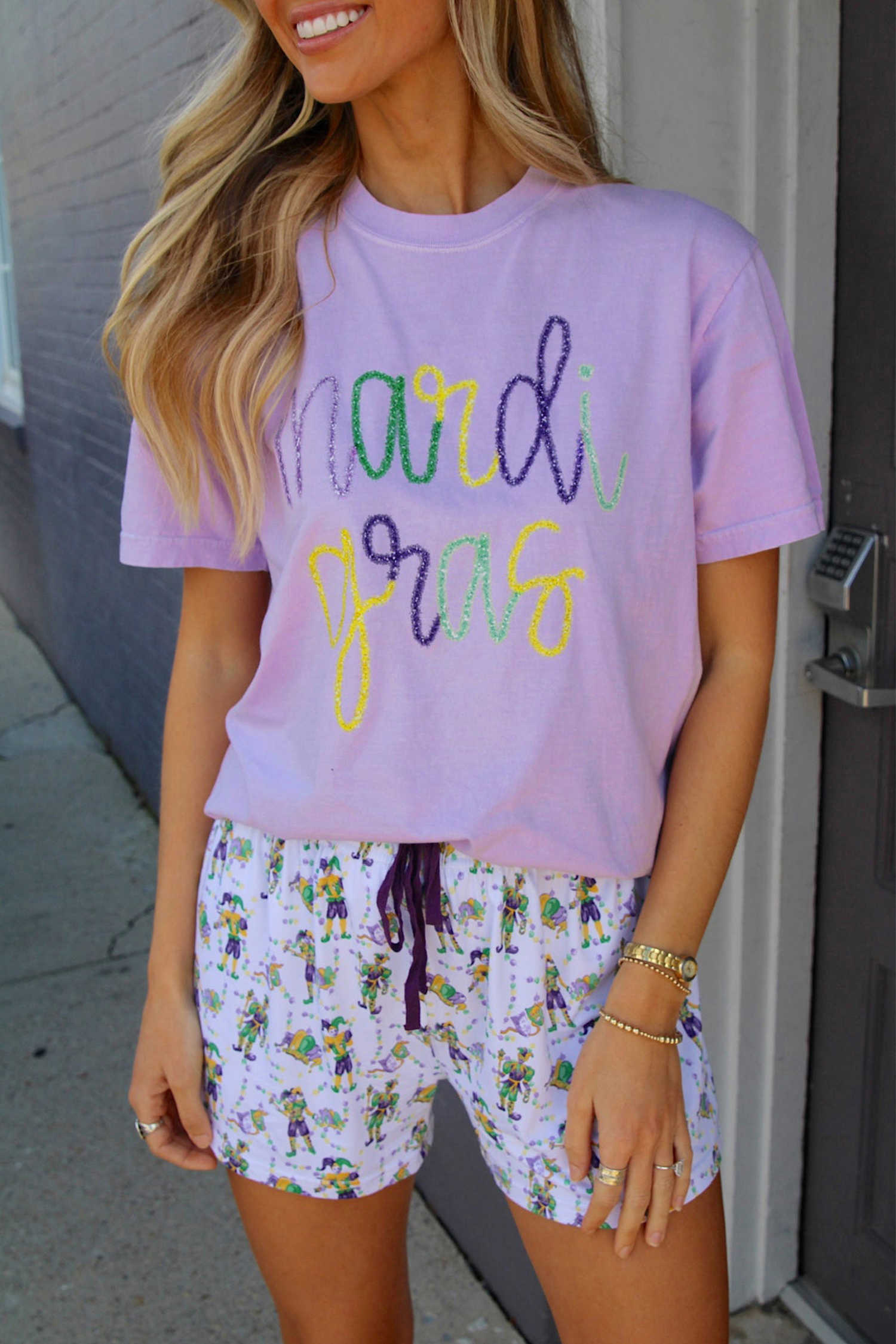 Lavendula Mardi Gras Tinsel Letter Graphic Loose T Shirt