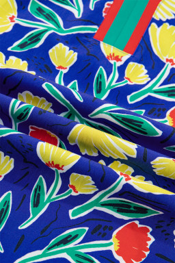 Blue Wild Floral Printed Contrast Striped Patchwork V Neck Short Sleeve Blouse